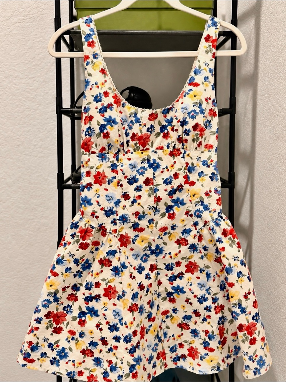 Abercrombie A&F Bra-Free Dylan Mini Dress Cream Floral S Petite